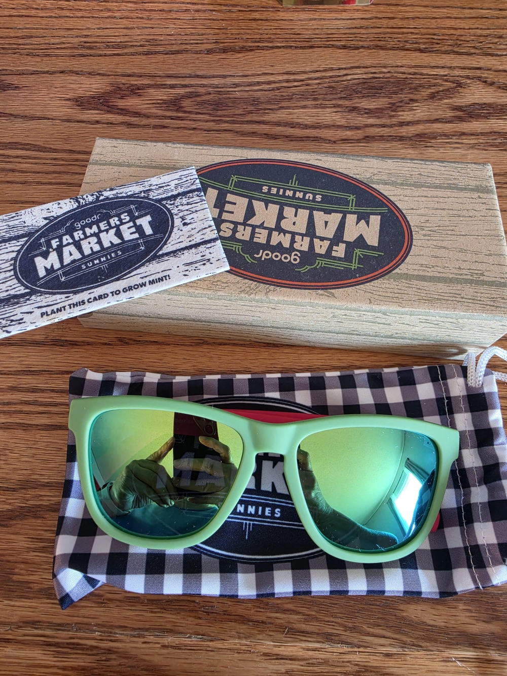 Farmers Market Green Mirrored Women's Sunglasses